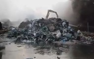 Pordenone - Grosso incendio nel deposito rifiuti di Aviano (12.10.19)