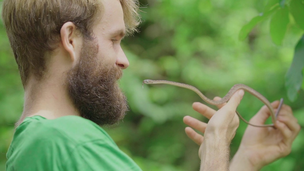 Facts About Cat Snake With Alex Carpenter | Snake & Wild Life Expert And Rescuer