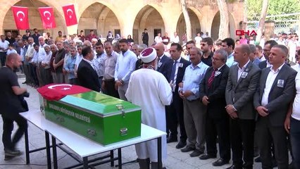 Şanlıurfa sivil şehit ismail taşkın suruç'ta son yolculuğuna uğurlandı