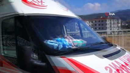 Ailesini ziyarete gitti, yangını söndürmek isterken canından oluyordu