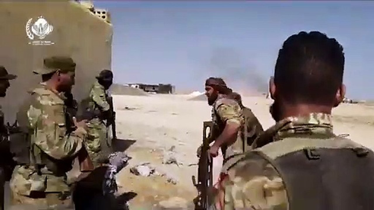 Footage of ongoing clashes between Turkish-backed jihadists and the Kurdish-led Syrian Democratic Forces in Ras al-Ayn Serêkaniyê - -SECOND VID (2)