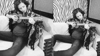 Kalki Koechlin plays guitar for her 5 month baby: Check out here | FilmiBeat