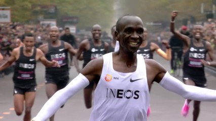 Kipchoge breaks two-hour marathon barrier