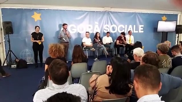 Mostra d'Oltremare di Napoli per #Italia5Stelle - Parliamo di Università - Agorà sociale (12.10.19)