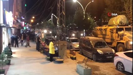 Yüksekova'dan Irak sınırına askeri sevkiyat