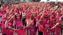 Plus de 500 pitchounettes contre les cancers féminins