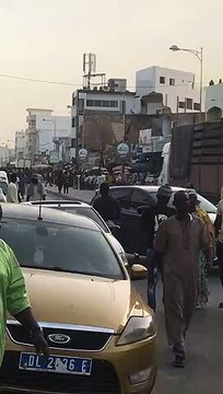 Un bâtiment de 3 étages s'effondre à Touba