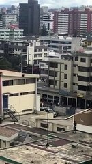 Manifestantes incendian Teleamazonas