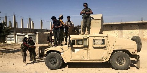 Teröristler ABD'nin verdiği milyonluk araçları bırakıp kaçtı