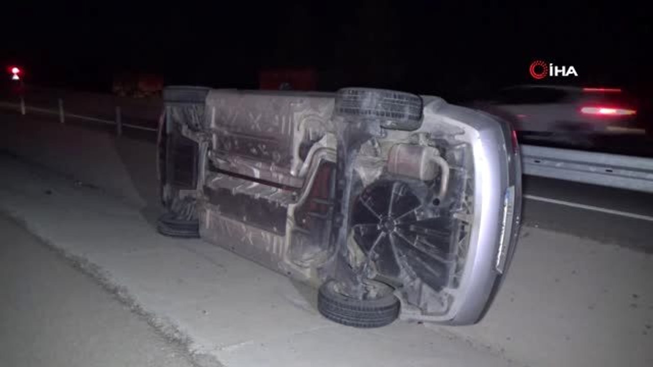 Köpeğe çarpmamak için ani fren yapınca kaza yaptı: 2 yaralı