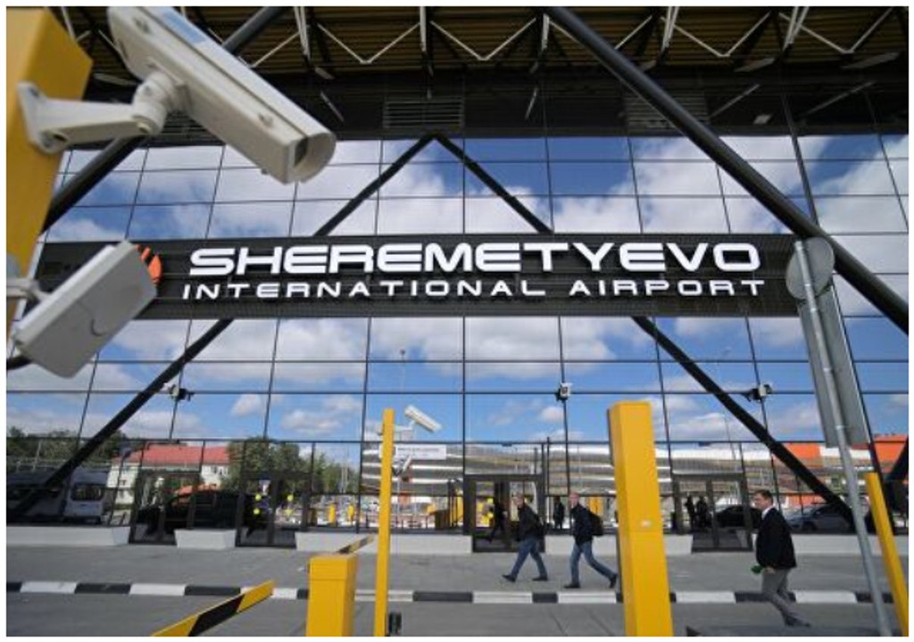 تأخر عن رحلته فحطم المطار.. شاهدوا رد فعل هذا المواطن الروسي