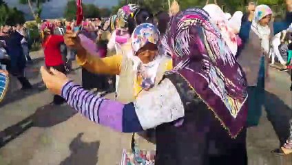 Yeni Moda Kaşık Oyunu Ben Buldum Patladı Gitti