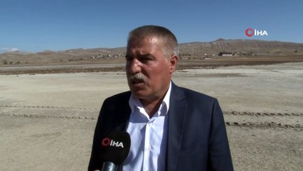 Bingöl köyüne adını veren göl kurudu