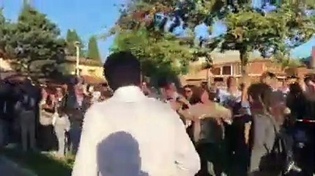 Salvini - L-arrivo al mercato di Perugia (12.10.19)