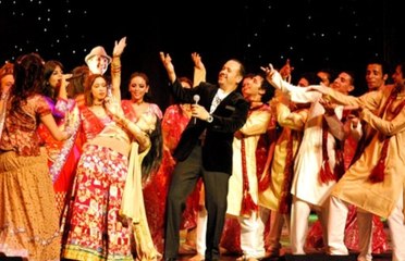 النسخة الهندية من أغنية "ناري نارين" لهشام عباس...فيديو راقص قلب مواقع التواصل