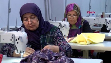 Bursa metresini 2 liradan aldıkları kumaştan elbise yapıp, 150 liraya satıyorlar