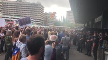 Protesta en la estación de Sants de Barcelona contra la sentencia