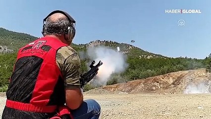 Yerli 'bomba atarlar' kışlada!