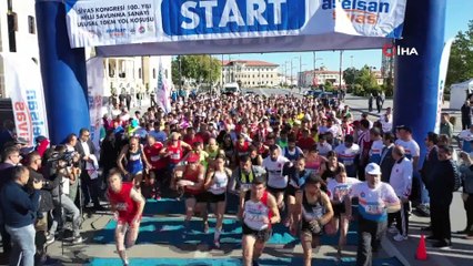 Dereceye giremeyen sporcu gözyaşlarına boğuldu
