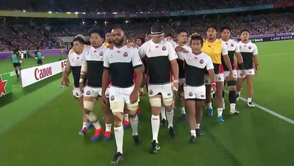 Crowd roars as Japan walk into chaning rooms