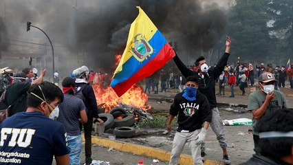 Ecuador: la "protesta delle pentole" con Moreno, che attacca Maduro e Correa