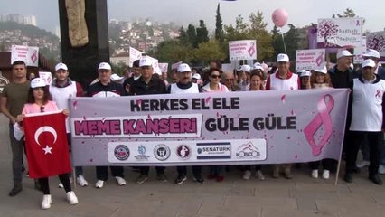 Meme kanserine dikkat çekmek için pembe balon uçurdular