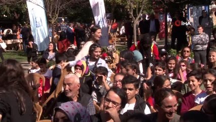 'Barış Pınarı Harekatı'na destek vermek amacıyla beyaz güvercin uçurdular