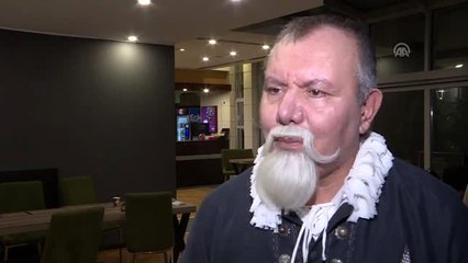 Devlet Tiyatroları 70'inci yılını "yıldızlar geçidi" ile kutladı(2)