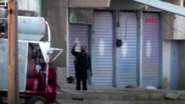 Suriye resulayn'daki pkk-pyd-ypg'li teröristlerin çekilme anları böyle görüntülendi