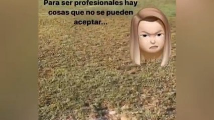 Sandra Paños se queja del estado del césped del estadio del Sporting Huelva