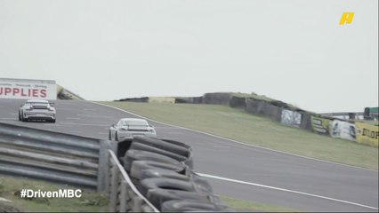 فراس النمري يختبر سيارة بورش جي تي 4 في دريفن