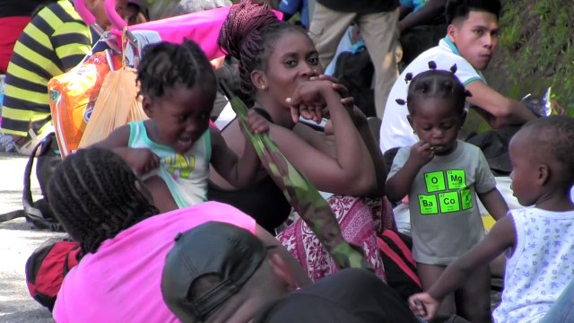 México disuelve caravana de 2.000 migrantes