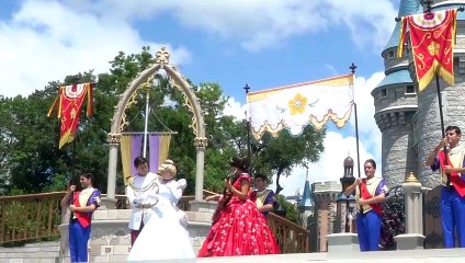 Apresentação Disney Elena de Avalor - Disney Princesas