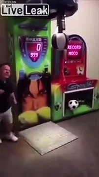 Tenter une retournée acrobatique... 3... 2... 1...