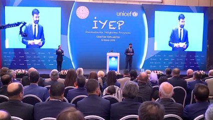 Bakan Selçuk: "Okullar arasındaki imkan farklarını azaltmayı temel bir gaye olarak edindik"