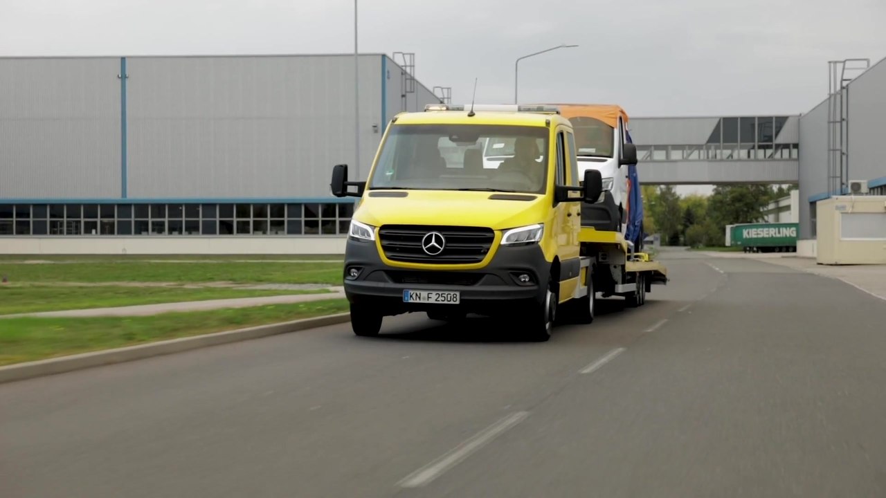 Mercedes-Benz Sprinter, chassis (crew cab) Sprinter vehicle transporter "Aluliner"