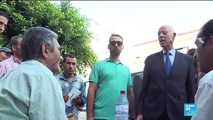 Qui est Kaïs Saïed, le candidat donné vainqueur de la présidentielle en Tunisie ?