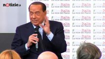 Chiedono un parere su Greta a Berlusconi, l'ex premier risponde con una barzelletta | Notizie.it