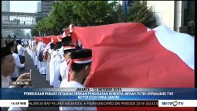 Ribuan Santri Ramaikan Parade Santri Cinta Damai