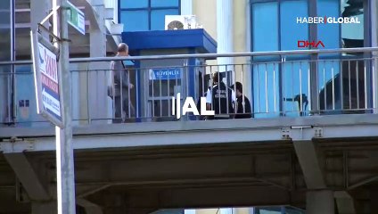 Metrobüste iğrenç olay! Genç kız çığlık atınca yakalandı