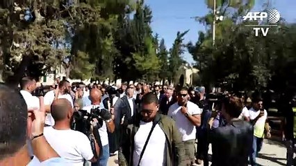 وفد من بعثة المنتخب السعودي يزور الحرم الشريف في القدس الشرقية المحتلة