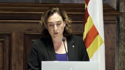 Ada Colau muestra su solidaridad con los condenados por el procés