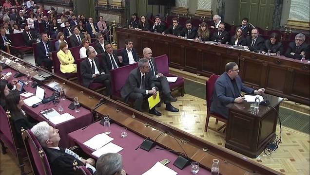 Penas de hasta 13 años de cárcel para líderes independentistas catalanes