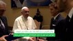 لقطة: كرة قدم: منتخب ايطاليا يلتقي البابا خلال الاحتفال بالتأهّل ليورو 2020