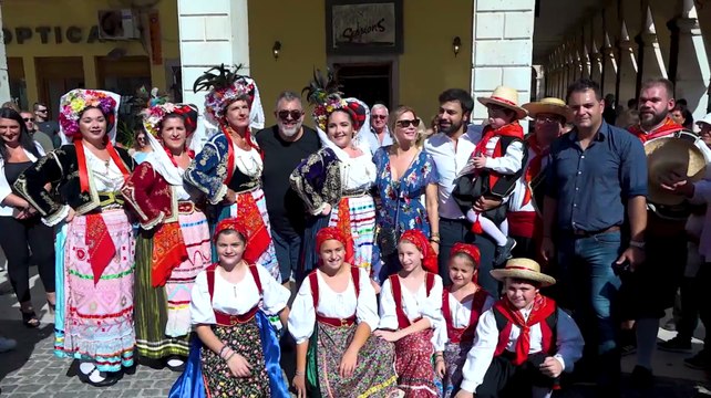 8 λέξεις: Η Μπρουκ στη Συνέντευξη Τύπου και στην Κέρκυρα για τα γυρίσματα