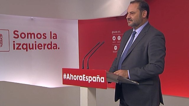 Ábalos en rueda de prensa en Ferraz