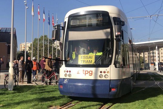 Retour Du Tram À Annemasse en Haute-Savoie