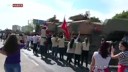 Sanatçılardan Barış Pınarı Harekatı'na tam destek