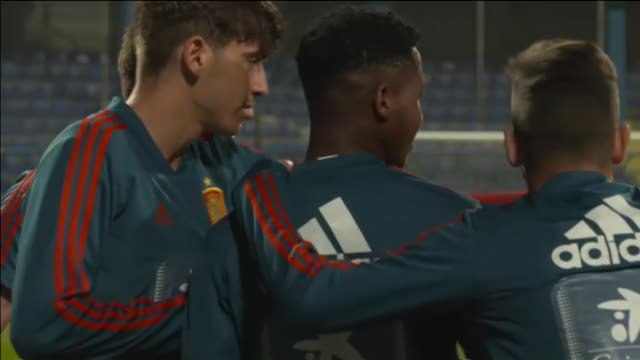 Ansu Fati ya entrena con la selección sub-21