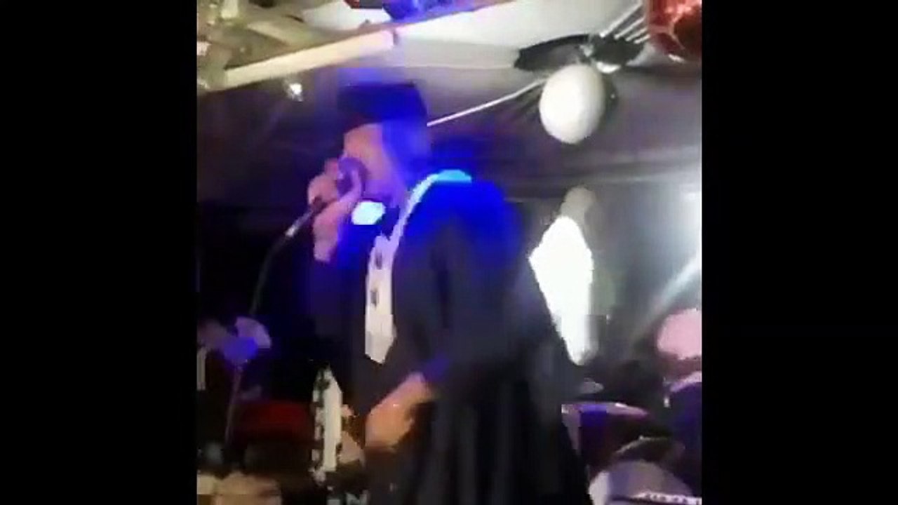 El Hadji Diouf devient  tassoukate  et surprend le public de Pape Diouf